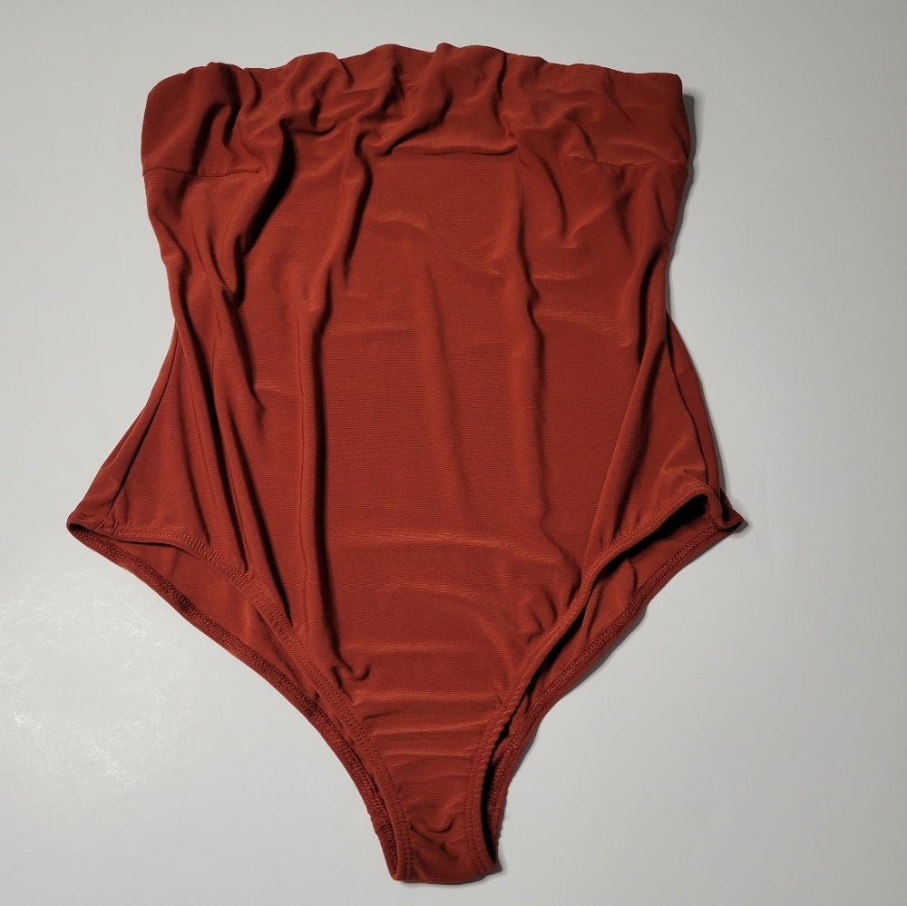 Fashion Nova bodysuit EUC